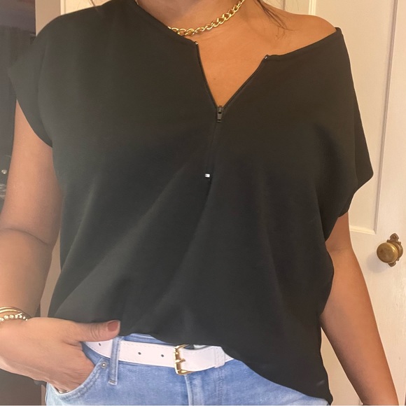 Laura Cruz short sleeve dress shirt with zippered round neck detail size XL - Picture 6 of 8